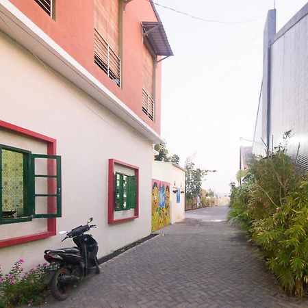 Reddoorz Plus Syariah Near Alun Alun Sampang Sampang  Екстериор снимка