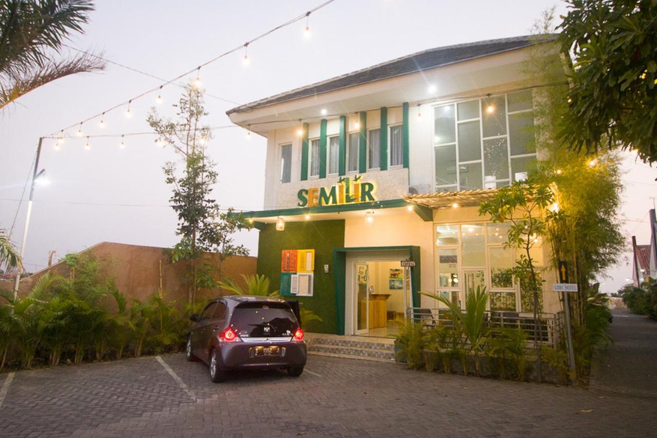 Reddoorz Plus Syariah Near Alun Alun Sampang Sampang  Екстериор снимка