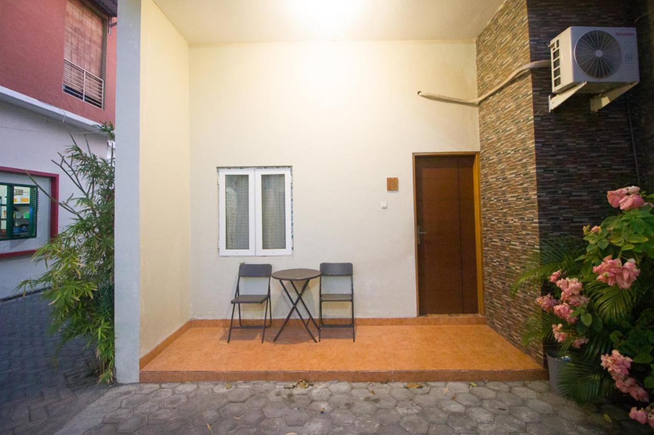 Reddoorz Plus Syariah Near Alun Alun Sampang Sampang  Екстериор снимка